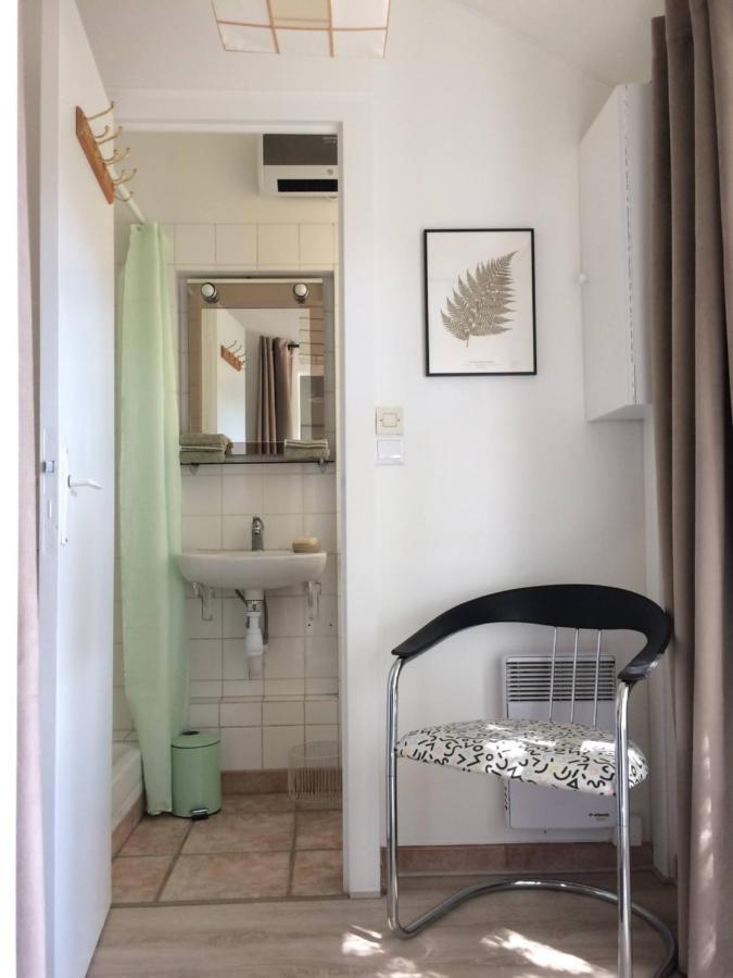 Nuitee Naturopathique ลาโรแชล ภายนอก รูปภาพ